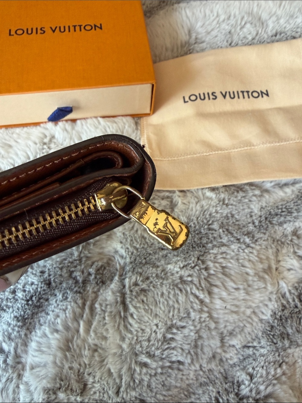 Louis Vuitton Monogram Compact Wallet - Picture 11 of 17
